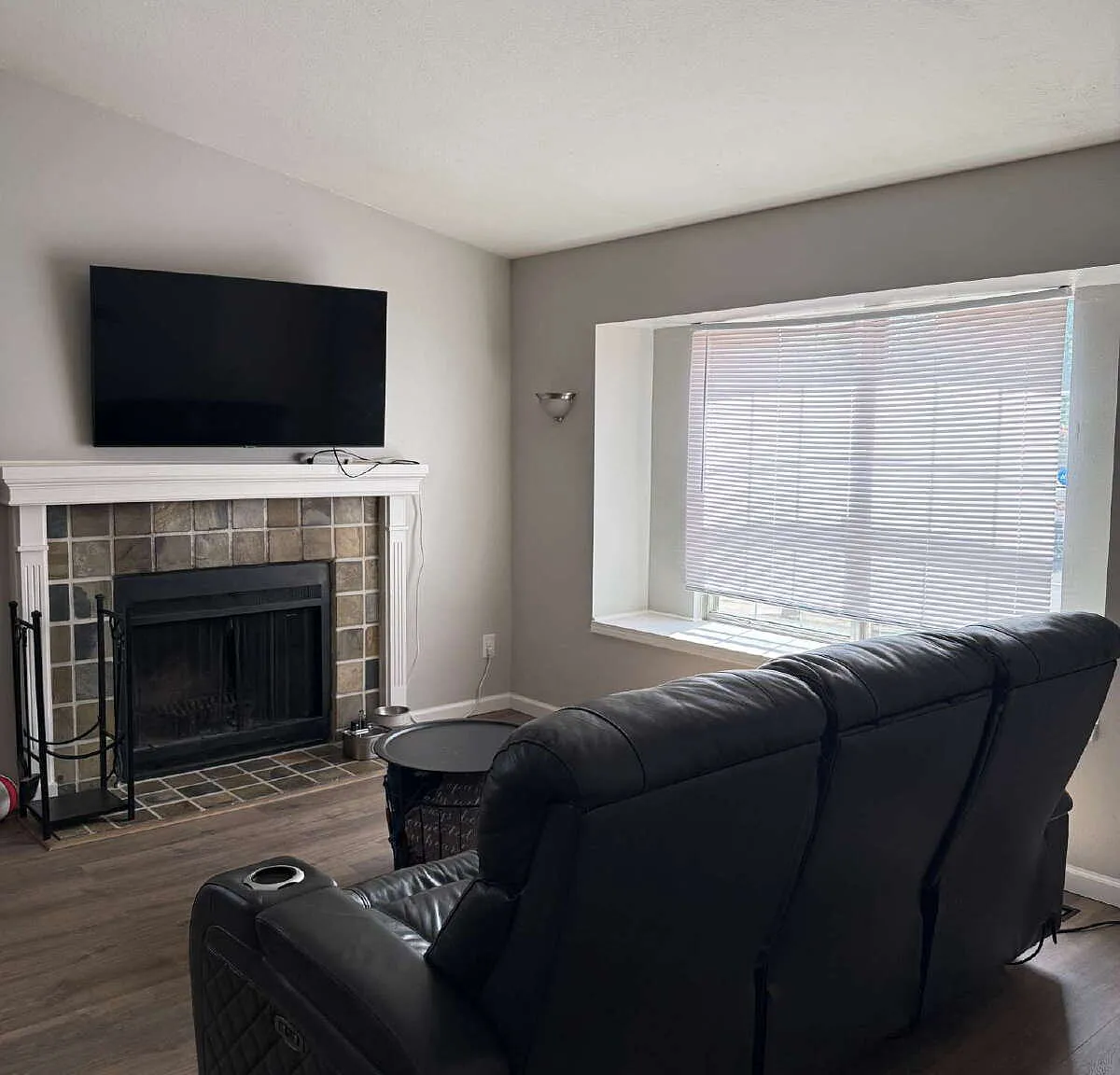 4 bed, 2.0 bath, 1700 sqft, $2,595 — Photo 3