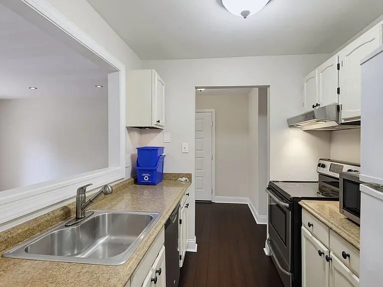 13123 Wonderland Way #2 — Photo 4