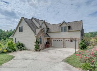 100 Pond Overlook Ln, Morganton, GA 30560