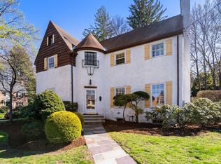 6 Whittlesey Rd, Newton, MA 02459