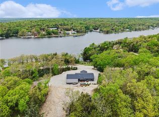 16 S Lakeview Rd, Mapleton, KS 66754