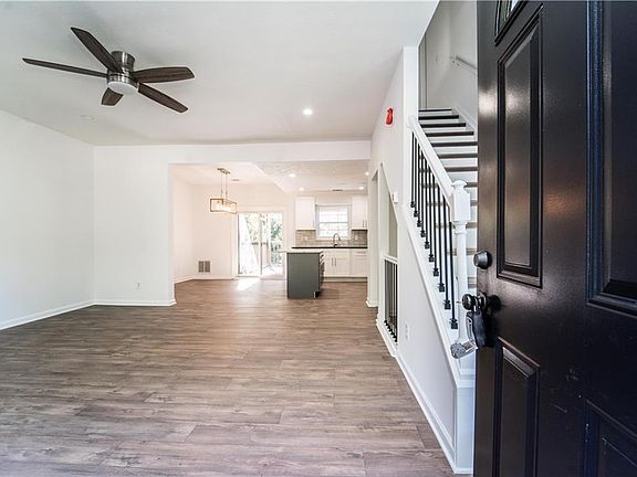 5th image of 3942 Wolcott Cir #3942