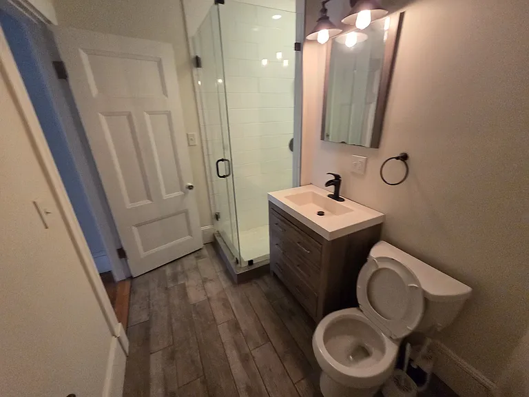 499 Beacon St #4 — Photo 8