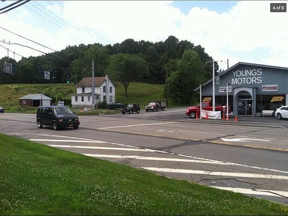 3rd image of 1867 Route 9w