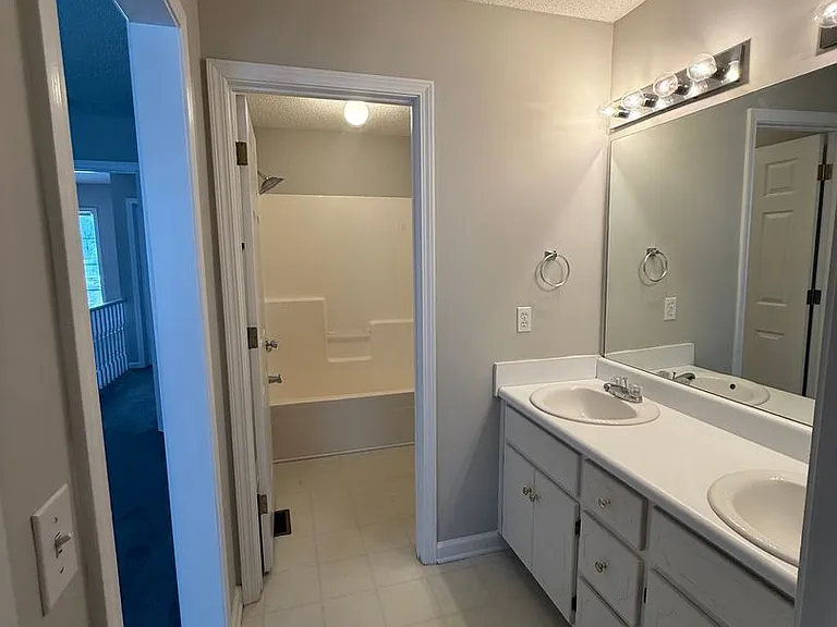 114 Baldwin Dr — Photo 21