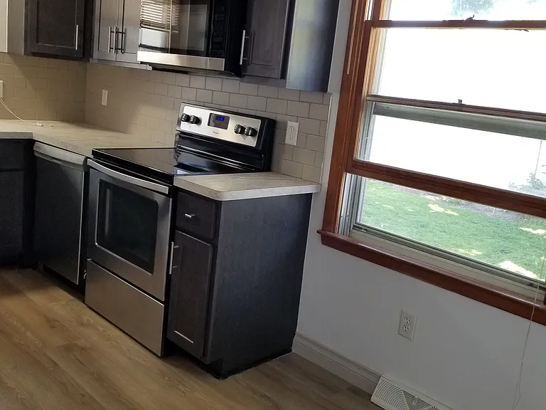 Remington Dr — Photo 6