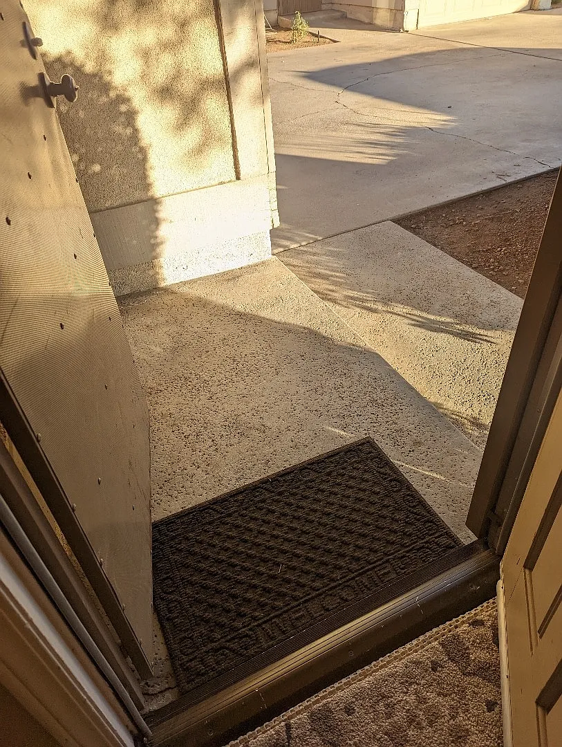 7586 N Anna St — Photo 2
