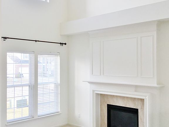 2nd image of 7855 Newbury Dr