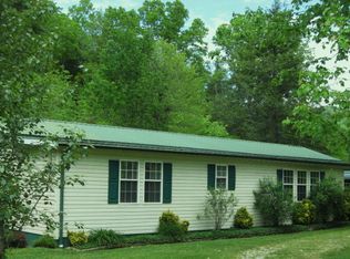2209 Jacksontown Rd, Spruce Pine, NC 28777