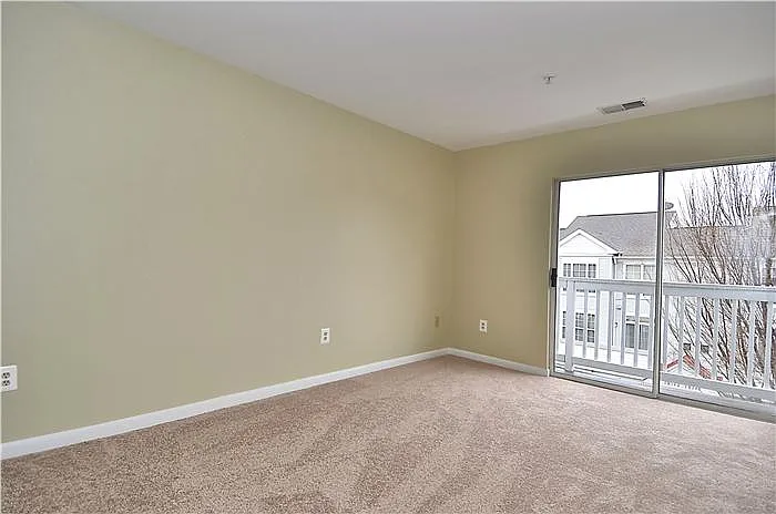 18113 Royal Bonnet Cir — Photo 17