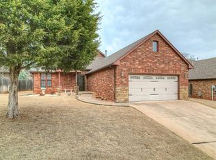 2317 Tuscan Ln, Edmond, OK 73034
