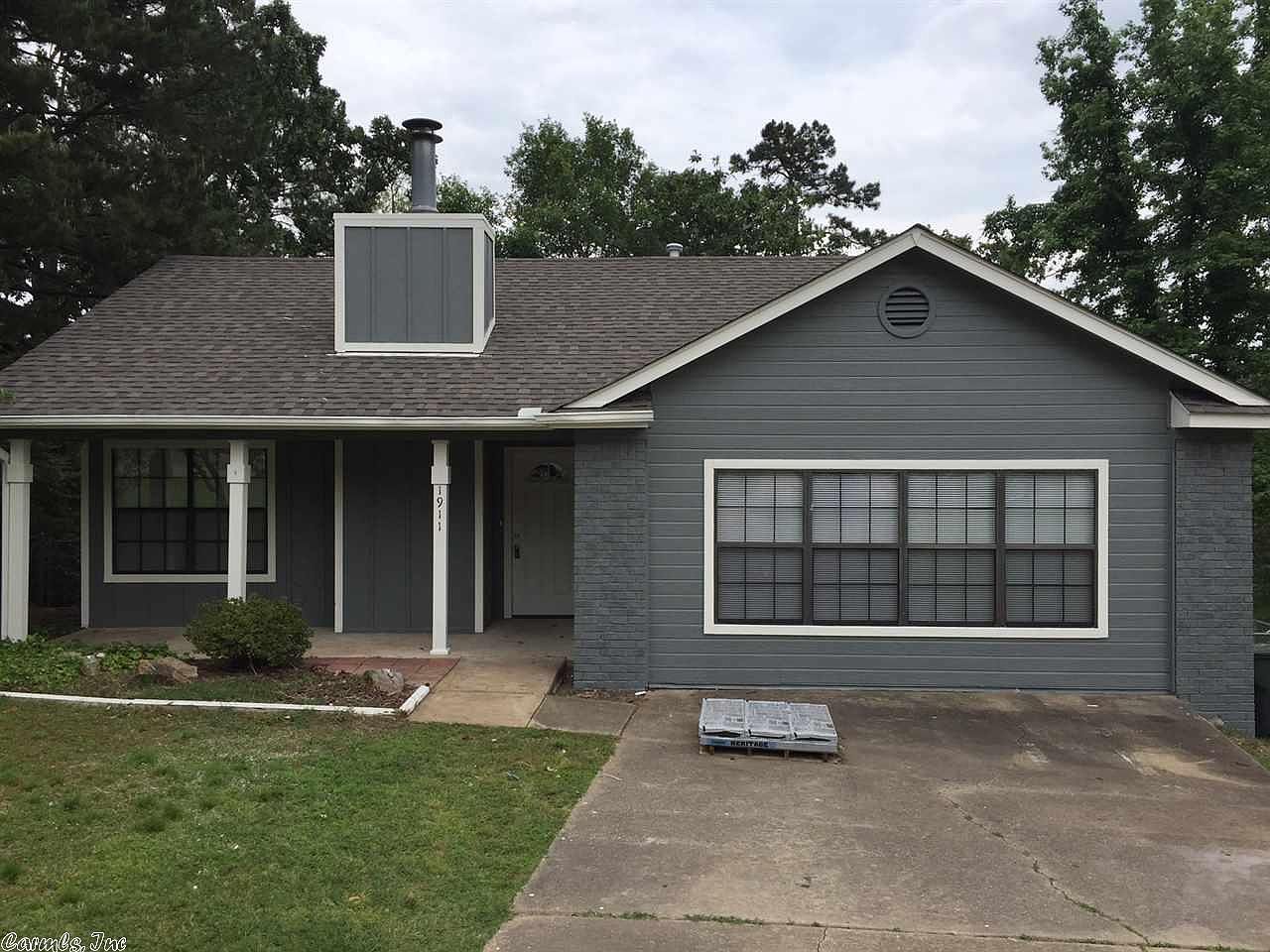 1911 Calgary Trl, Little Rock, AR 72211 Zillow