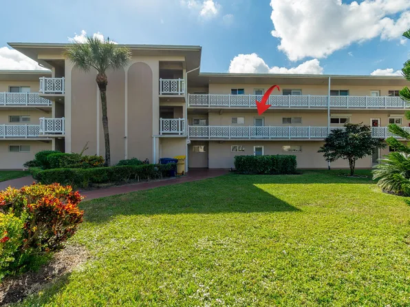 2682 Garden Drive S #208, Lake Worth, FL 33461