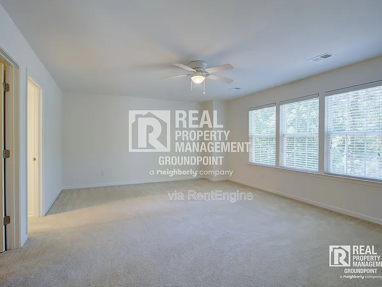 104 Elliott Creek Ln — Photo 11
