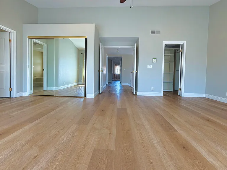 1066 Sandalwood Ln — Photo 18