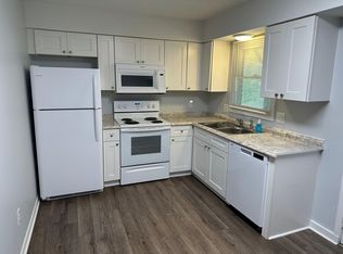 158 W Parker Rd #D, Morganton, NC 28655