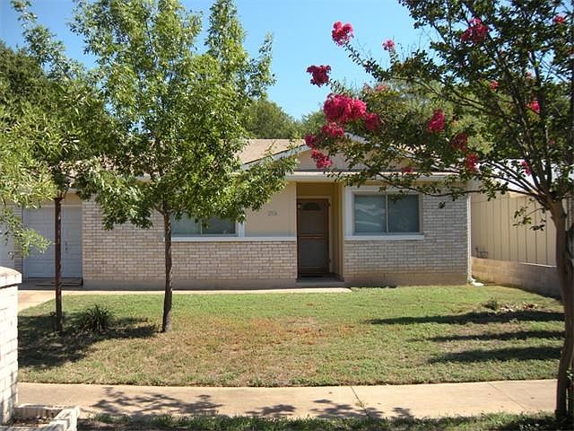 1st image of 2516 Dovewood Dr