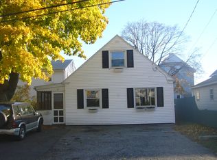 37 Halliday St, Pawtucket, RI 02861
