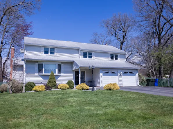 151 Leverich Drive, East Hartford, CT 06108