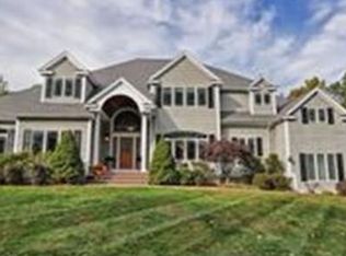 3 Laura Ln, Westwood, MA 02090