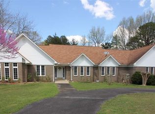 368 Conner St, Clinton, AR 72031