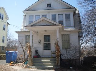 16 Hull St, Bristol, CT 06010