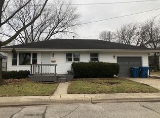 908 Spruce St, Morris, IL 60450