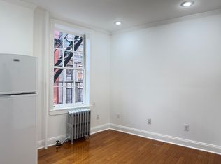 1 Charles St APT 7, New York, NY 10014