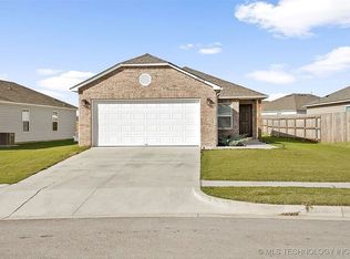 11532 S 277th East Ave, Coweta, OK 74429
