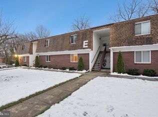 411 Stiles Ave APT E5, Maple Shade, NJ 08052