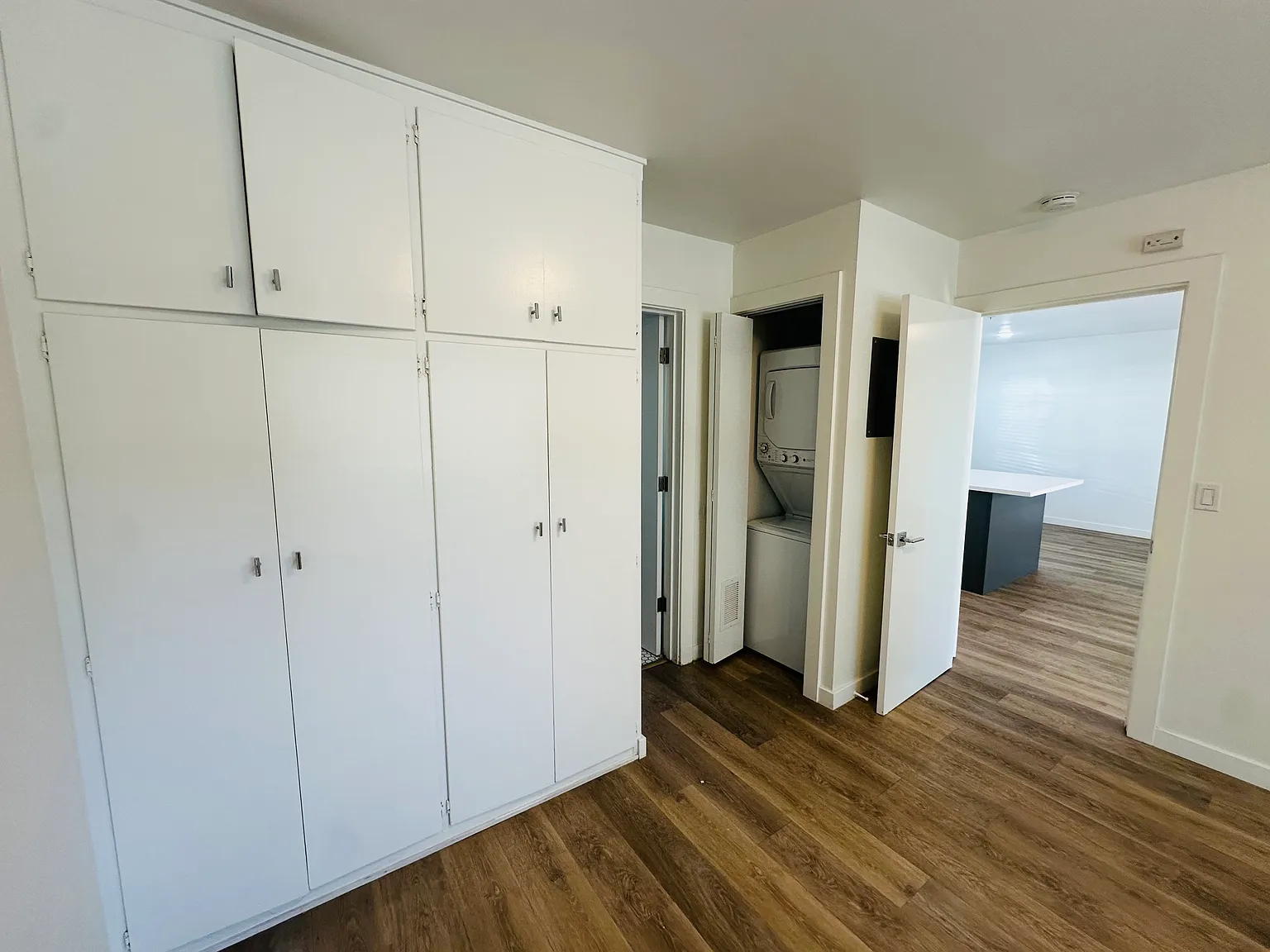 1 bed, $3,150 — Photo 2