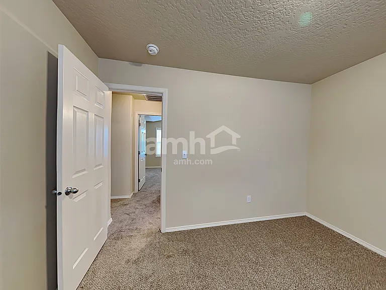 6360 S White Cliff Ave — Photo 15