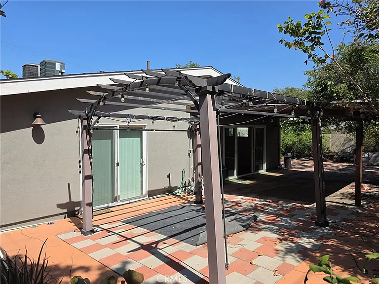 5446 Irondale Ave — Photo 25