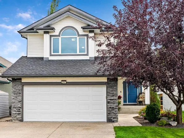 2357 N Fairways Cir NW, Airdrie, AB T4B 2W9