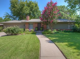 3816 S Hills Cir, Fort Worth, TX 76109