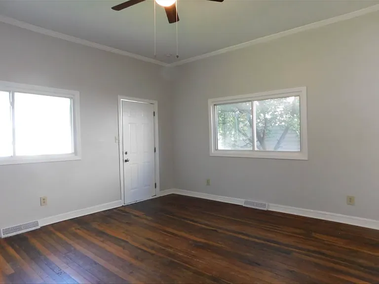 2734 W Virginia St — Photo 3