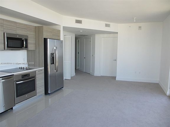 3rd image of 121 NE 34th St Unit 1716