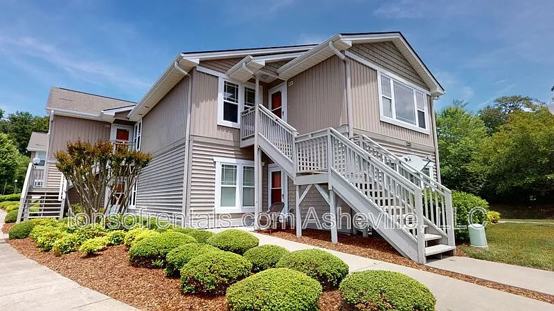 2 bed, 2.0 bath, 1064 sqft, $1,550 — Photo 1