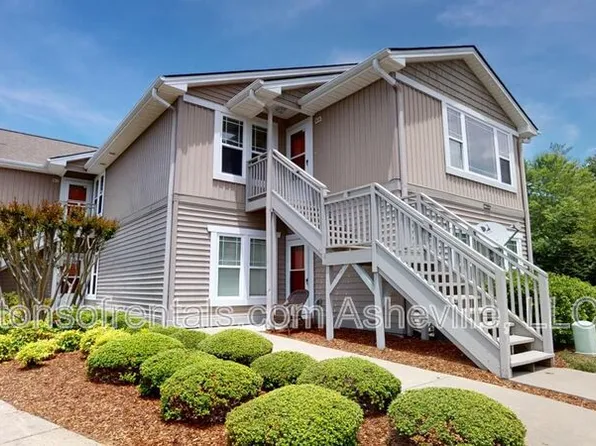 157 Morningside Ln, Hendersonville, NC 28792