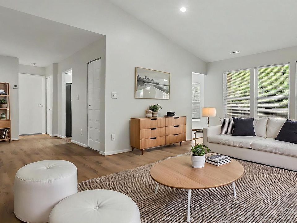 1st image of 13254 Meander Cove Dr #24