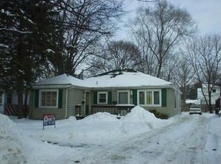 226 Collins, Midland, MI 48640