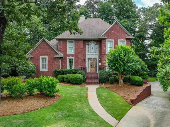 2709 Ridge Crest Cir, Vestavia, AL 35243