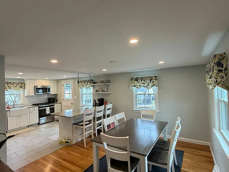 33 Logan Rd — Photo 16