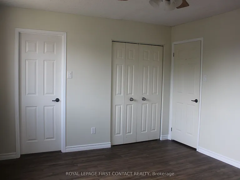 16 Rosenfeld Dr — Photo 17