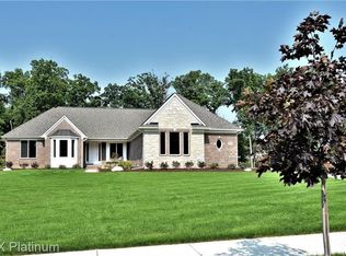 8693 Giovanni Ct, Howell, MI 48855