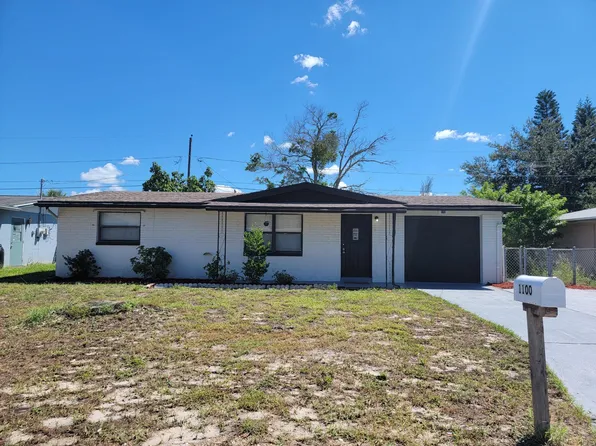 1100 Landau St, Holiday, FL 34690