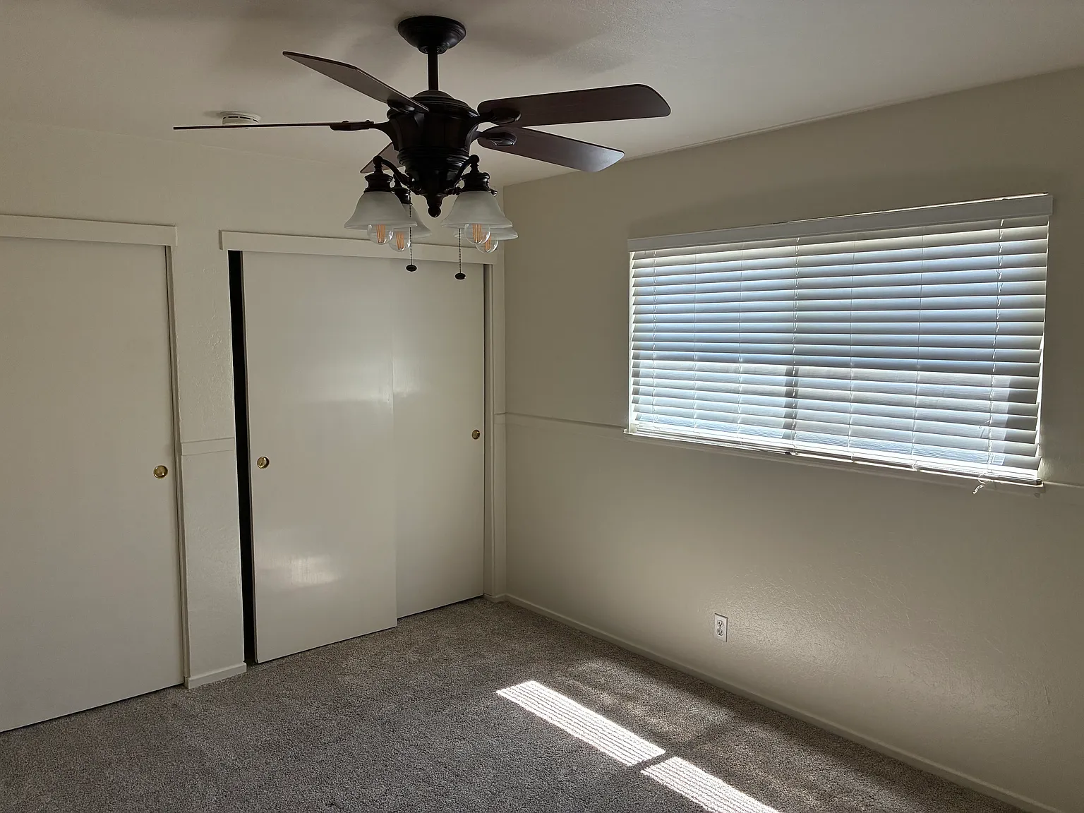 3 bed, 1368 sqft, $3,250 — Photo 4