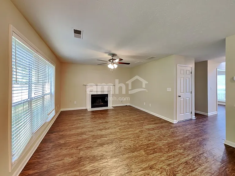 4366 Foxberry Run — Photo 7