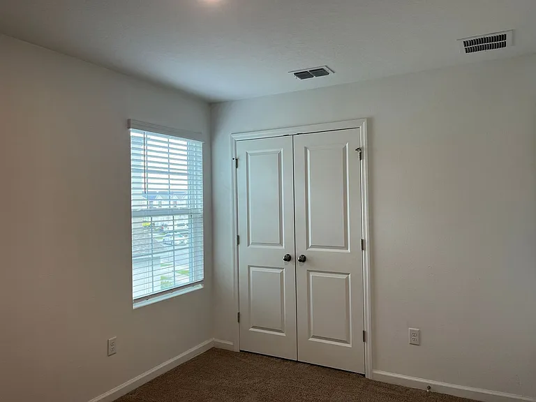 998 Spring Palms Loop — Photo 13