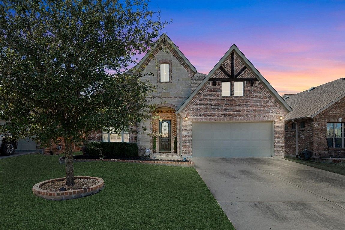 14733 Seventeen Lakes Blvd, Roanoke, TX 76262 Zillow